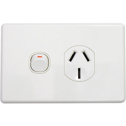 Clipsal 20 Amp CLASSIC C2000 Single Internal Powerpoint White